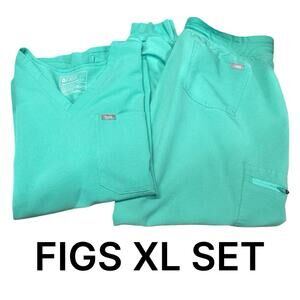 FIGS SET XL Blue GreenTechnical Collection Short Sleeve Top & XLP Zamora Jogger